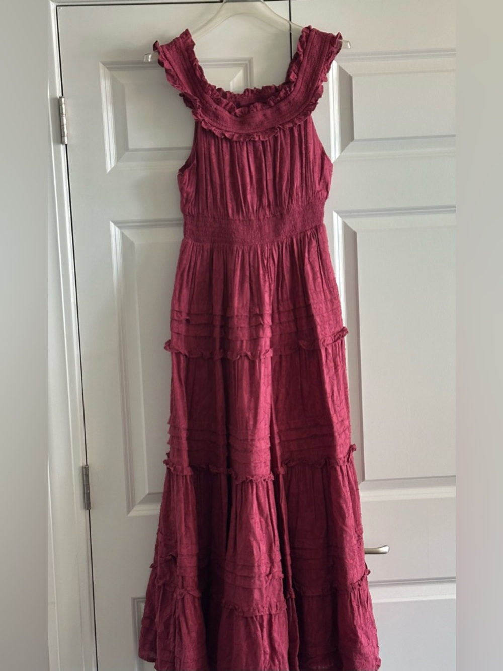 Ladies Cleobella Raspberry Ruffle Maxi Dress
Size small - Picture 2 of 2